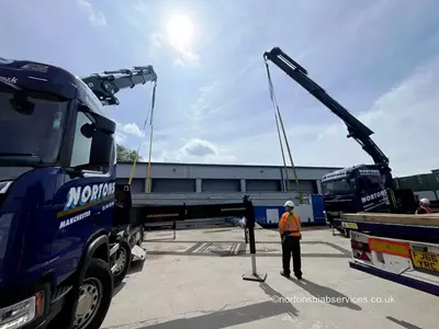 Dual Lifting Frames
