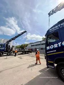 Dual Lifting Frames