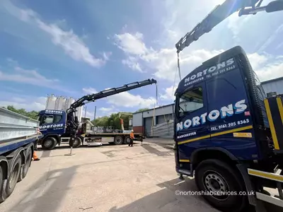 Dual Lifting Frames